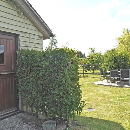 Spacious Swallow Cottage ティズベリー エクステリア 写真